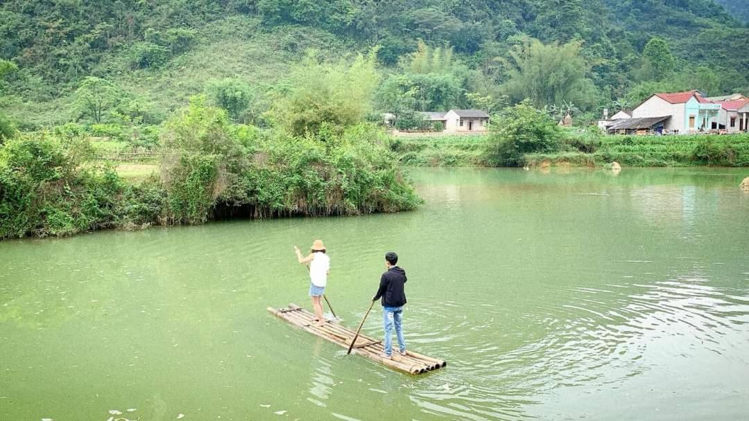 Homestay Giốc Rùng Trung Khanh Esterno foto